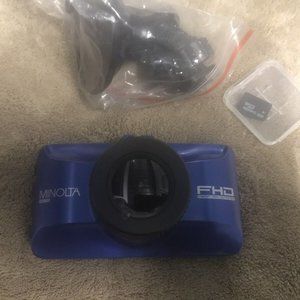 Minolta Black MNCD50 Dash Cam